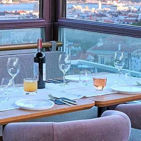 Otel Gentletom 4*